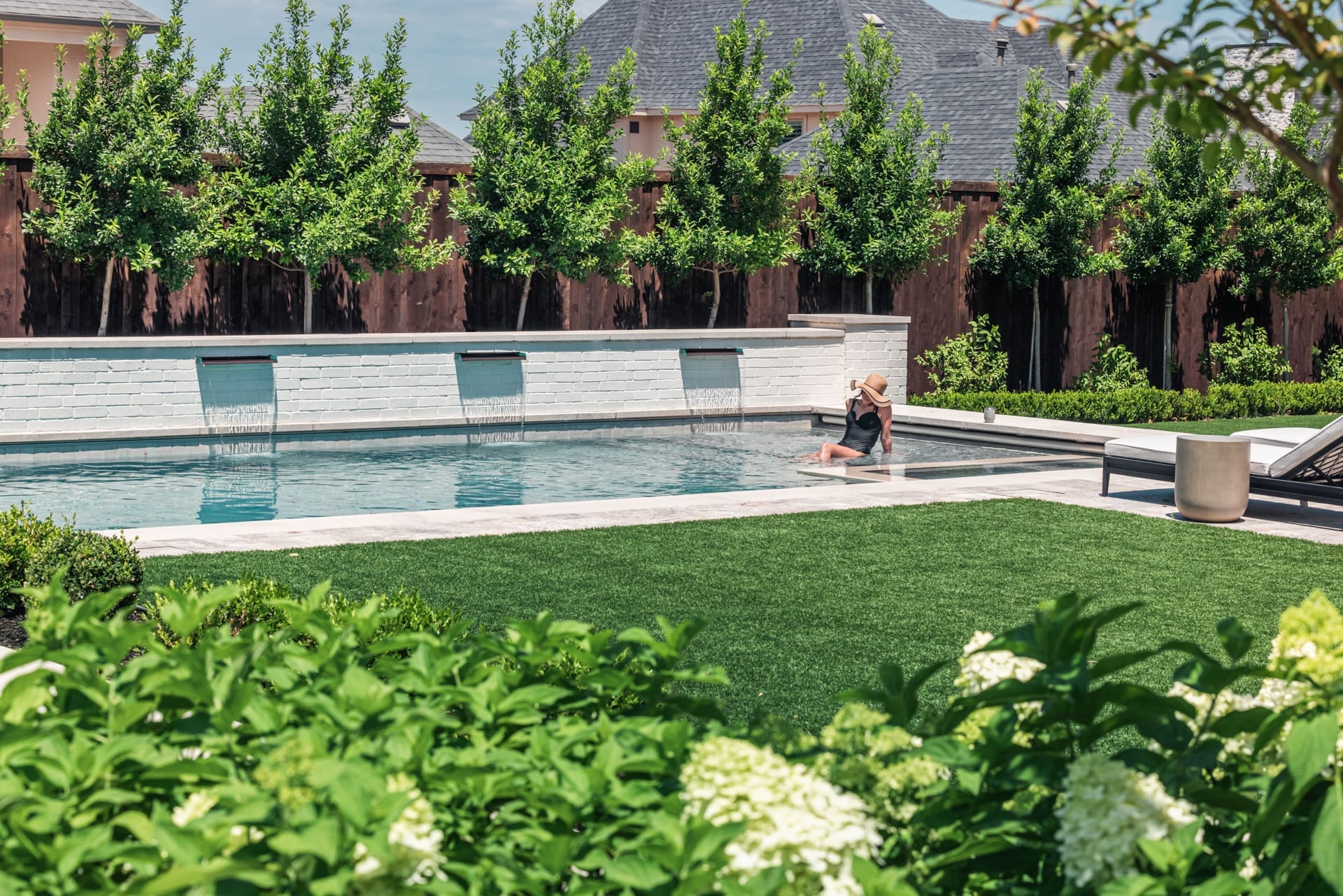 Packsaddle Trail: Luxury Pool & Custom Outdoor Space in Frisco TX